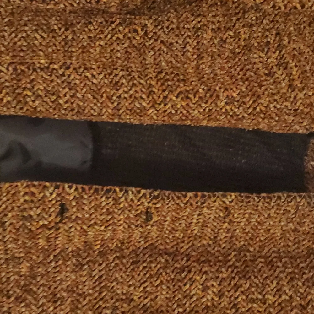 Cardigan - Picture 2 of 2